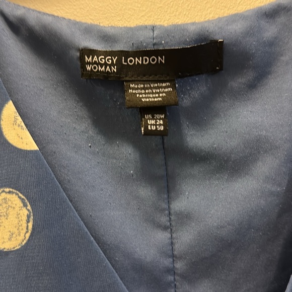 Maggy London Dot Print V-Neck Sleeveless Dress With Pockets Size 20 Used - Picture 3 of 16